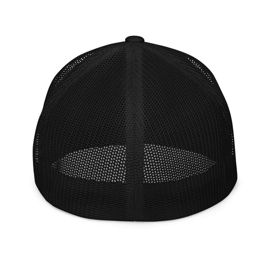 Closed-back trucker GOLF CREAM Signature cap